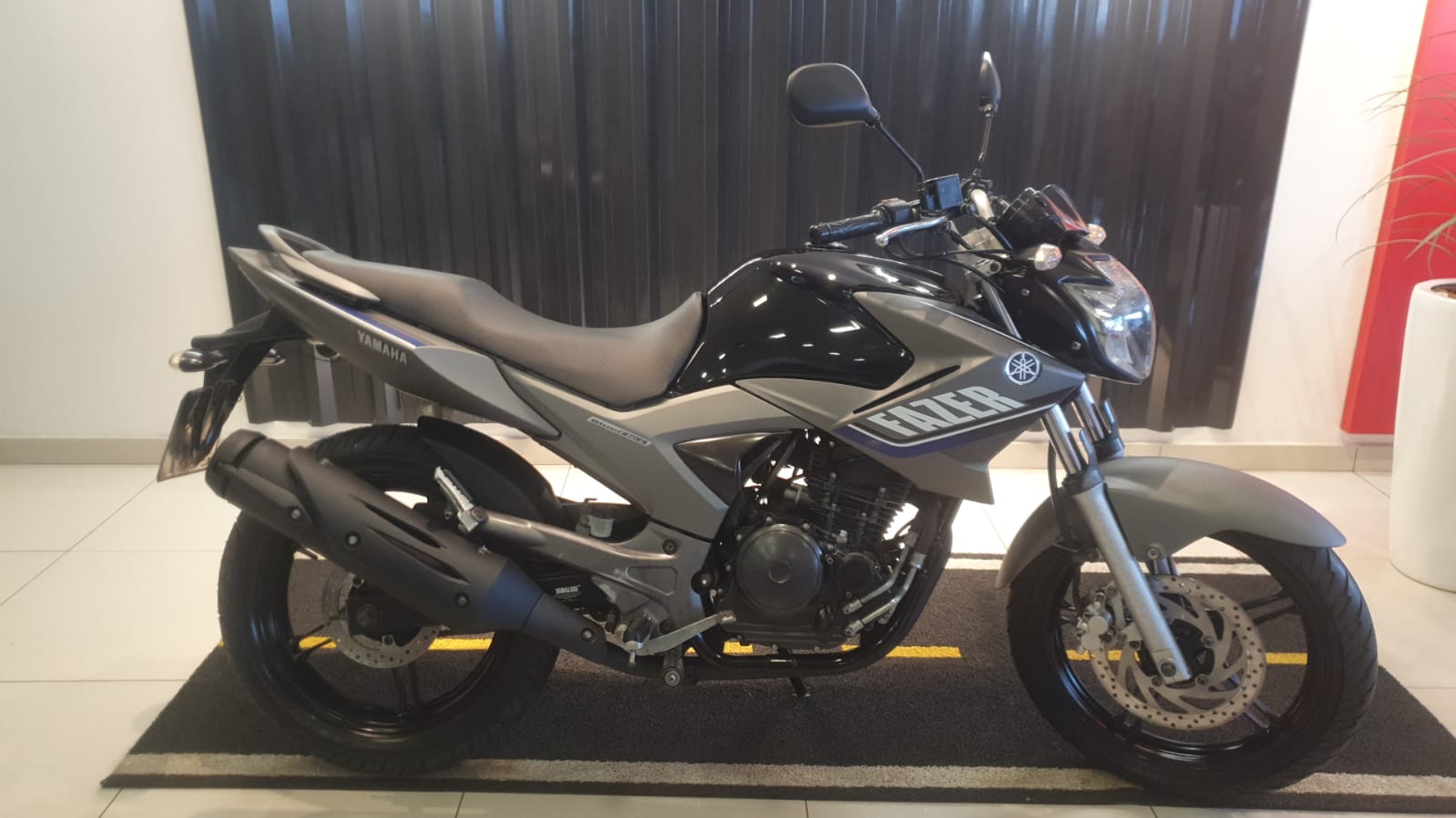 FAZER 250